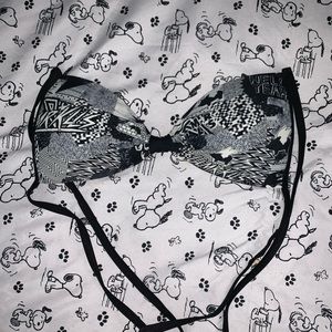 Glmr Klls Black & White Bikini Top